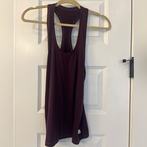 Vuori racer back tank